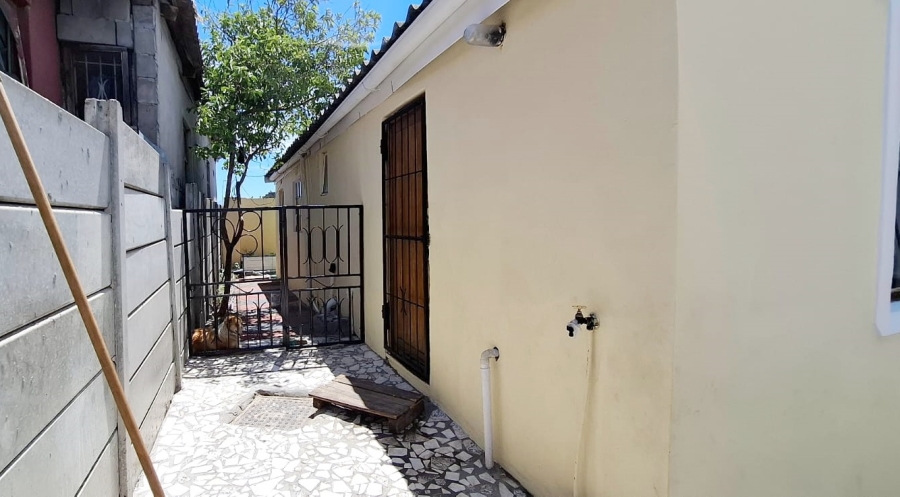 3 Bedroom Property for Sale in Delft South Western Cape